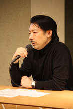 news100311_02.jpg