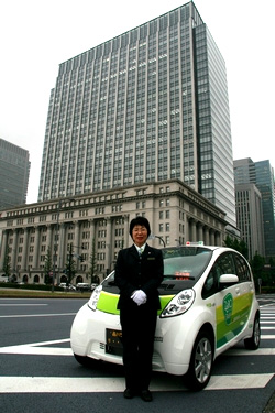 news100528_03.jpg