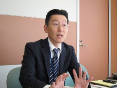 KDDI電力営業部の小野康浩課長