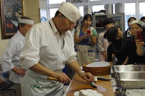 tsukiji_aji.jpg